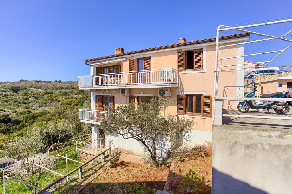 Nadija Apartment