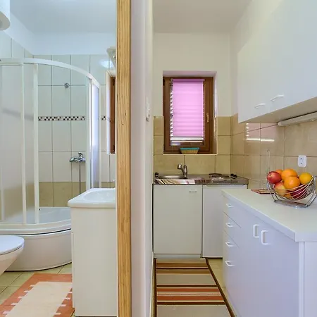 Nadija Studio Apartmani Krk Town Exterior photo