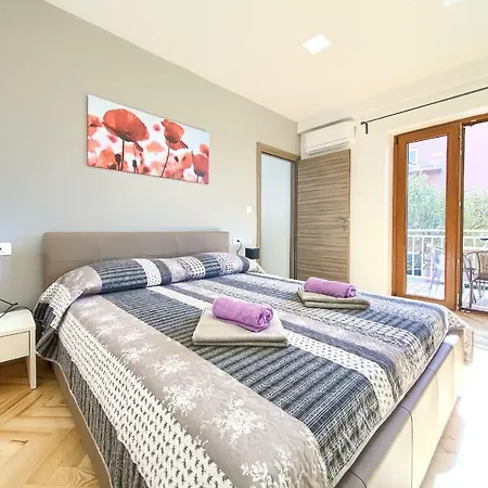 Nadija Studio Apartmani Krk Town Exterior photo